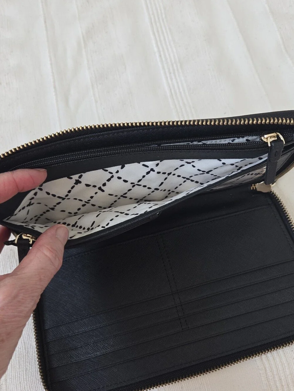 Kate Spade Talla Laurel Large Travel Wallet Clutch‎ Zip Organazer Black Leather